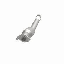 Load image into Gallery viewer, MagnaFlow Exhaust Products 4451648 California CARB Direct-Fit Catalytic Converter for Select Chevrolet Silverado 2500, GMC Sierra HD