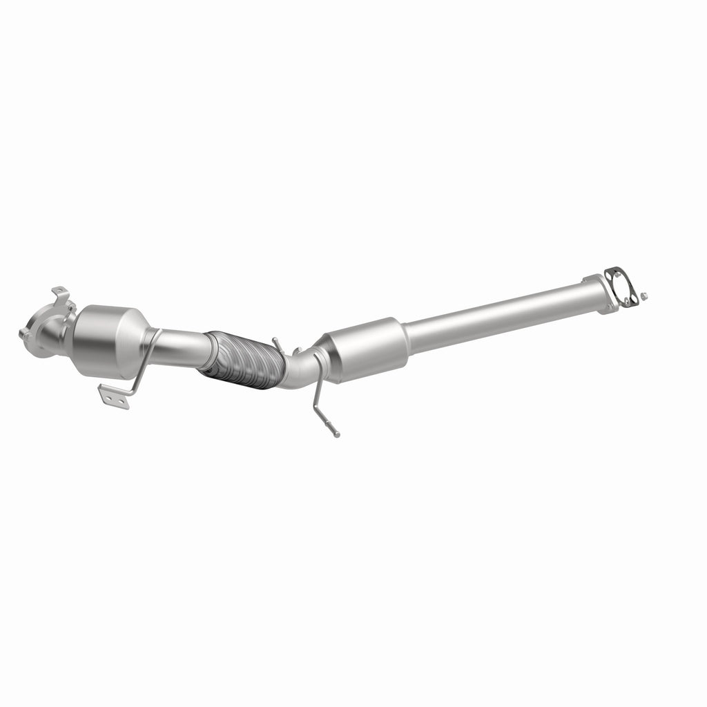 MagnaFlow Exhaust Products 21-685 OEM Grade Direct-Fit Catalytic Converter for Select Volvo S60, Volvo S60 Cross Country, Volvo V60, Volvo V60 Cross Country, Volvo XC60, Volvo XC70