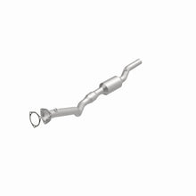 Load image into Gallery viewer, MagnaFlow Exhaust Products 24110 HM Grade Direct-Fit Catalytic Converter for Select Audi A6, Audi A6 Quattro, Volkswagen Passat