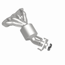 Load image into Gallery viewer, MagnaFlow Exhaust Products 5631441 California CARB Manifold Catalytic Converter for Select Toyota Prius C