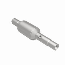 Load image into Gallery viewer, MagnaFlow Exhaust Products 23226 HM Grade Direct-Fit Catalytic Converter for Select Jeep Cherokee, Jeep Grand Cherokee