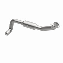 Load image into Gallery viewer, MagnaFlow Exhaust Products 5451831 California CARB Direct-Fit Catalytic Converter for Select Ford F-150