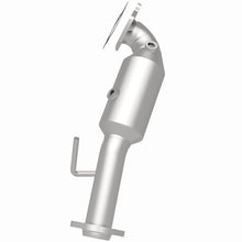 Load image into Gallery viewer, MagnaFlow Exhaust Products 21-030 OEM Grade Direct-Fit Catalytic Converter for Select Jeep Gladiator, Jeep Wrangler, Jeep Wrangler JK