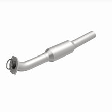 Load image into Gallery viewer, MagnaFlow Exhaust Products 5592559 California CARB Direct-Fit Catalytic Converter for Select Toyota RAV4