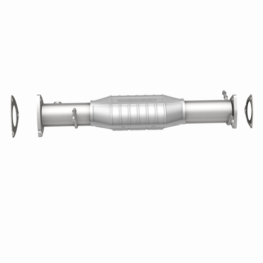 MagnaFlow Exhaust Products 93484 HM Grade Direct-Fit Catalytic Converter for Select Chevrolet S10, GMC Sonoma, Isuzu Hombre