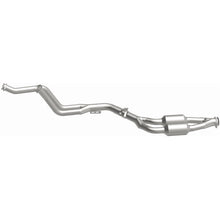 Load image into Gallery viewer, MagnaFlow Exhaust Products 23580 HM Grade Direct-Fit Catalytic Converter for Select Mercedes-Benz C280, Mercedes-Benz C36 AMG