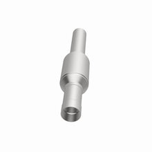 Load image into Gallery viewer, MagnaFlow Exhaust Products 3391477 California CARB Direct-Fit Catalytic Converter for Select Chevrolet C2500, Chevrolet C2500 Suburban, Chevrolet C3500, Chevrolet K2500, Chevrolet K2500 Suburban, Chevrolet K3500, Chevrolet P30, Chevrolet R20 Suburban,