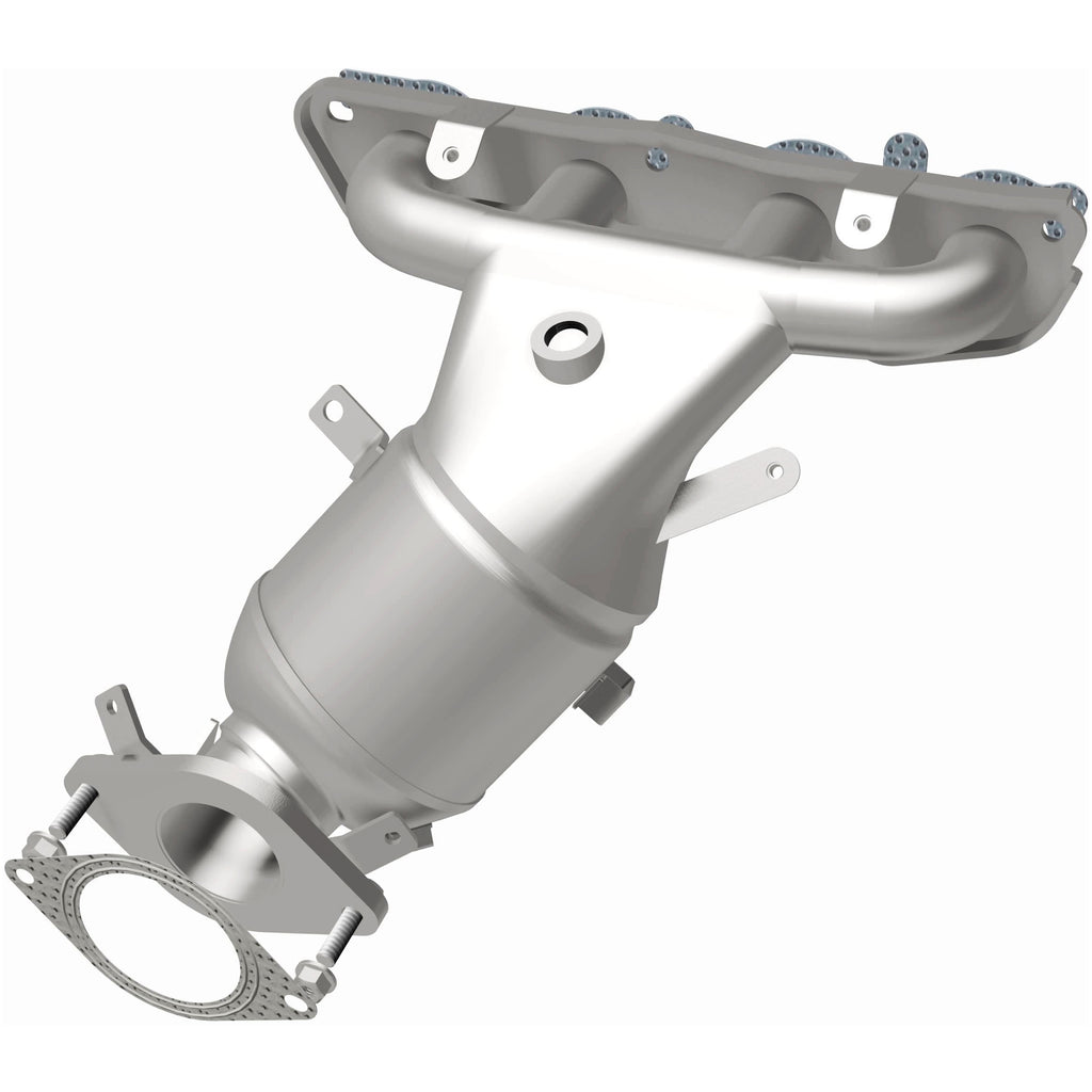 MagnaFlow Exhaust Products 290031 OEM Grade Manifold Catalytic Converter for Select Nissan Kicks, Nissan Versa