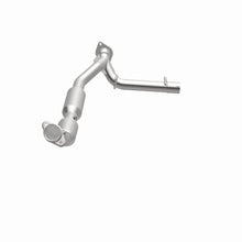 Load image into Gallery viewer, MagnaFlow Exhaust Products 4583029 California CARB Direct-Fit Catalytic Converter for Select Lincoln Navigator