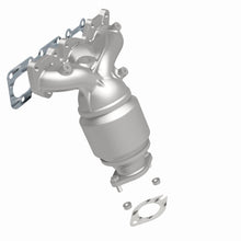 Load image into Gallery viewer, MagnaFlow Exhaust Products 52783 OEM Grade Manifold Catalytic Converter for Select Kia Sedona