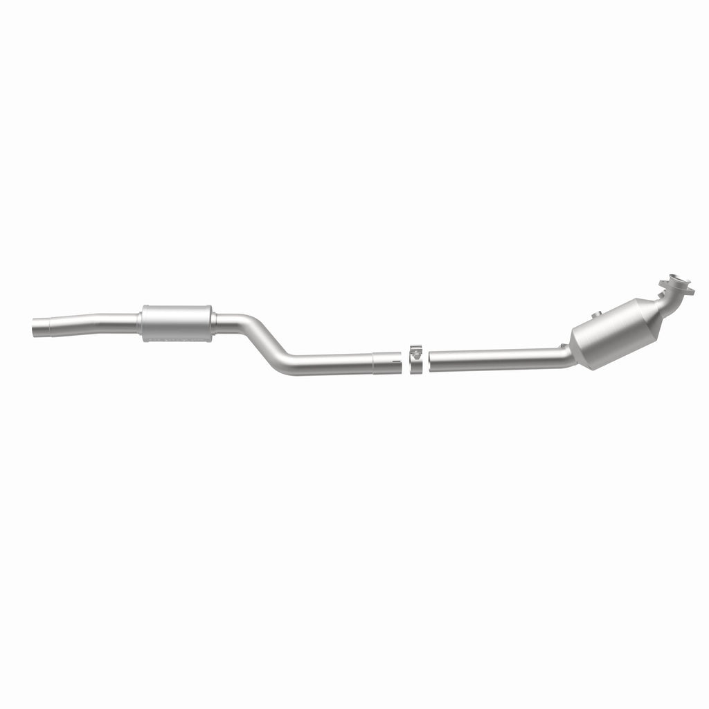 MagnaFlow Exhaust Products 21-498 OEM Grade Direct-Fit Catalytic Converter for Select Mercedes-Benz C300