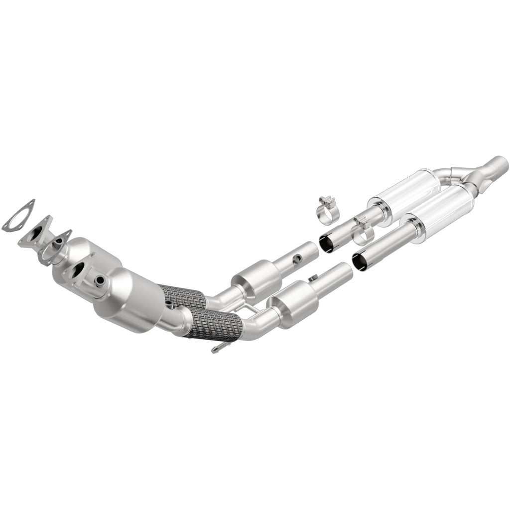 MagnaFlow Exhaust Products 5411799 California CARB Direct-Fit Catalytic Converter for Select Volkswagen Passat
