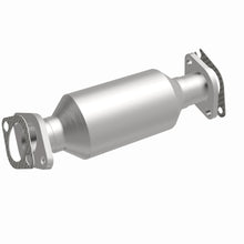 Load image into Gallery viewer, MagnaFlow Exhaust Products 5571863 California CARB Direct-Fit Catalytic Converter for Select Kia Sorento