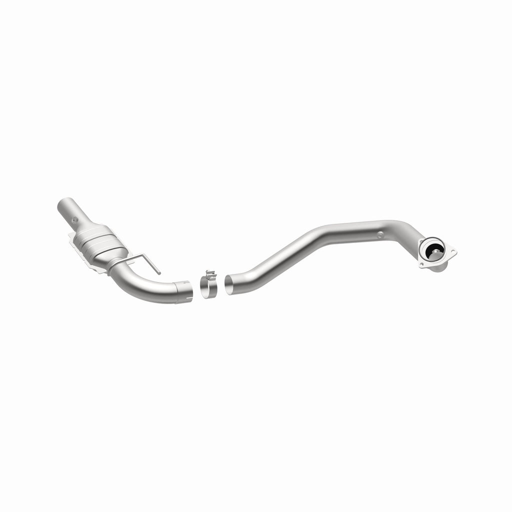 MagnaFlow Exhaust Products 4551601 California CARB Direct-Fit Catalytic Converter for Select GMC Savana