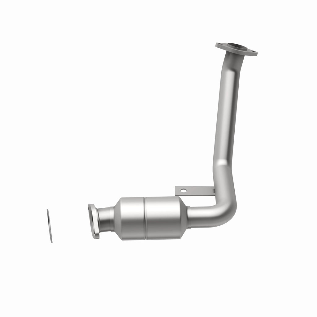 MagnaFlow Exhaust Products 49511 OEM Grade Direct-Fit Catalytic Converter for Select Mitsubishi Montero Sport
