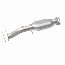 Load image into Gallery viewer, MagnaFlow Exhaust Products 23455 HM Grade Direct-Fit Catalytic Converter for Select Chevrolet Blazer, GMC Jimmy, Oldsmobile Bravada