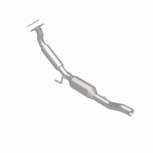 Load image into Gallery viewer, MagnaFlow Exhaust Products 5461526 California CARB Direct-Fit Catalytic Converter for Select Volkswagen Beetle, Volkswagen Golf, Volkswagen Jetta