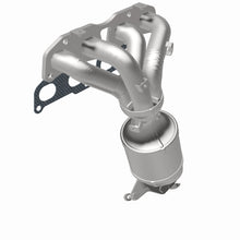 Load image into Gallery viewer, MagnaFlow Exhaust Products 5481295 California CARB Manifold Catalytic Converter for Select Nissan Rogue