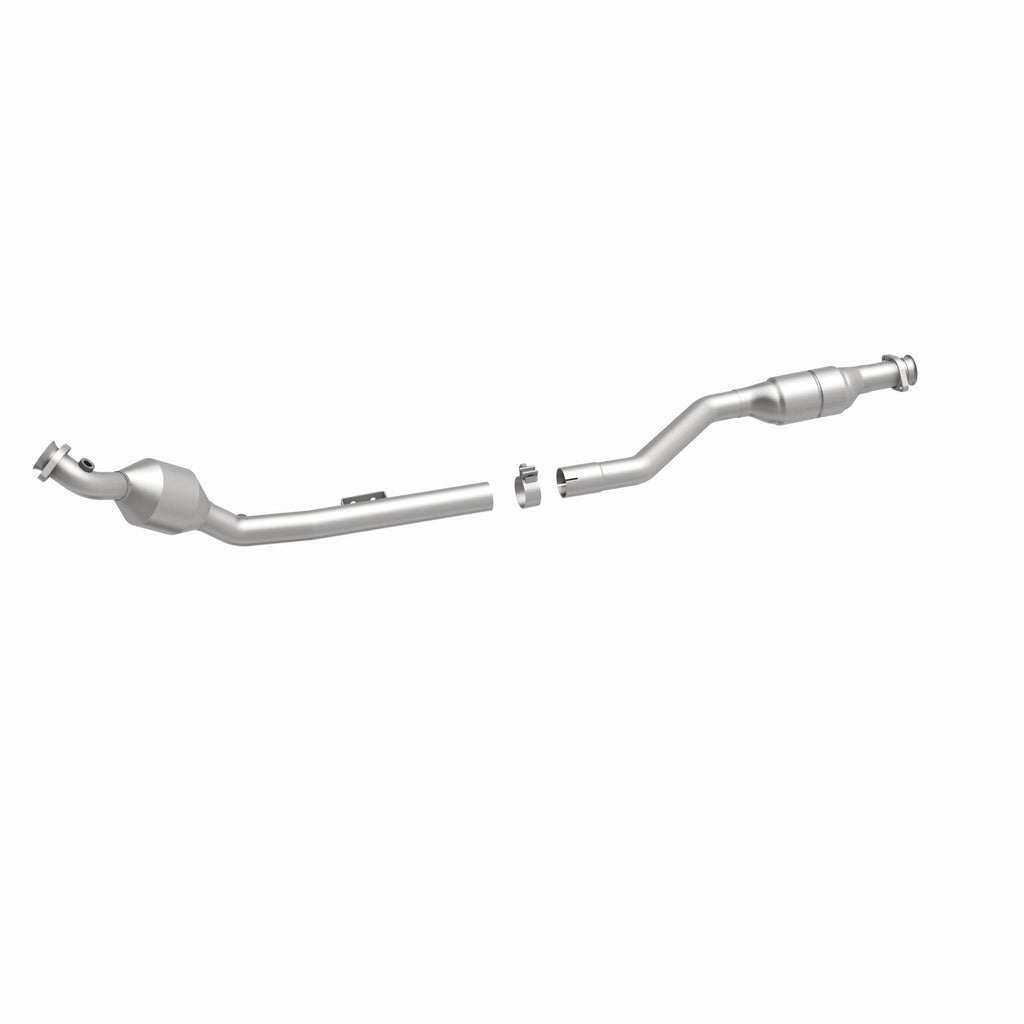 MagnaFlow Exhaust Products 51628 OEM Grade Direct-Fit Catalytic Converter for Select Mercedes-Benz E430