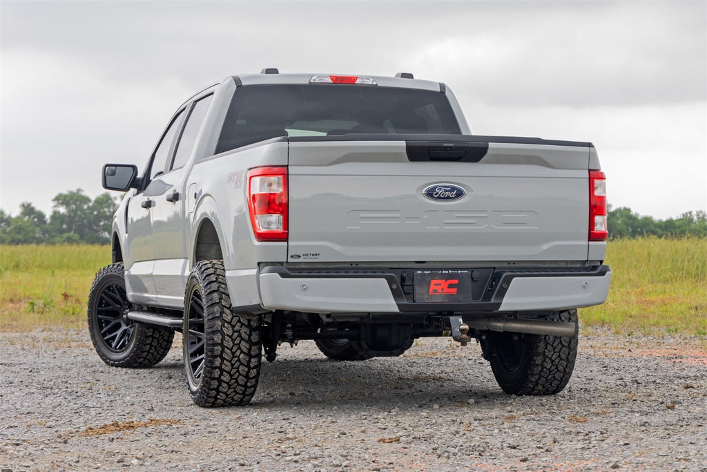 Rough Country 14011 OV2 Side Steps for Select Ford F-150, Ford F-150 Lightning, Ford F-250 Super Duty, Ford F-350 Super Duty