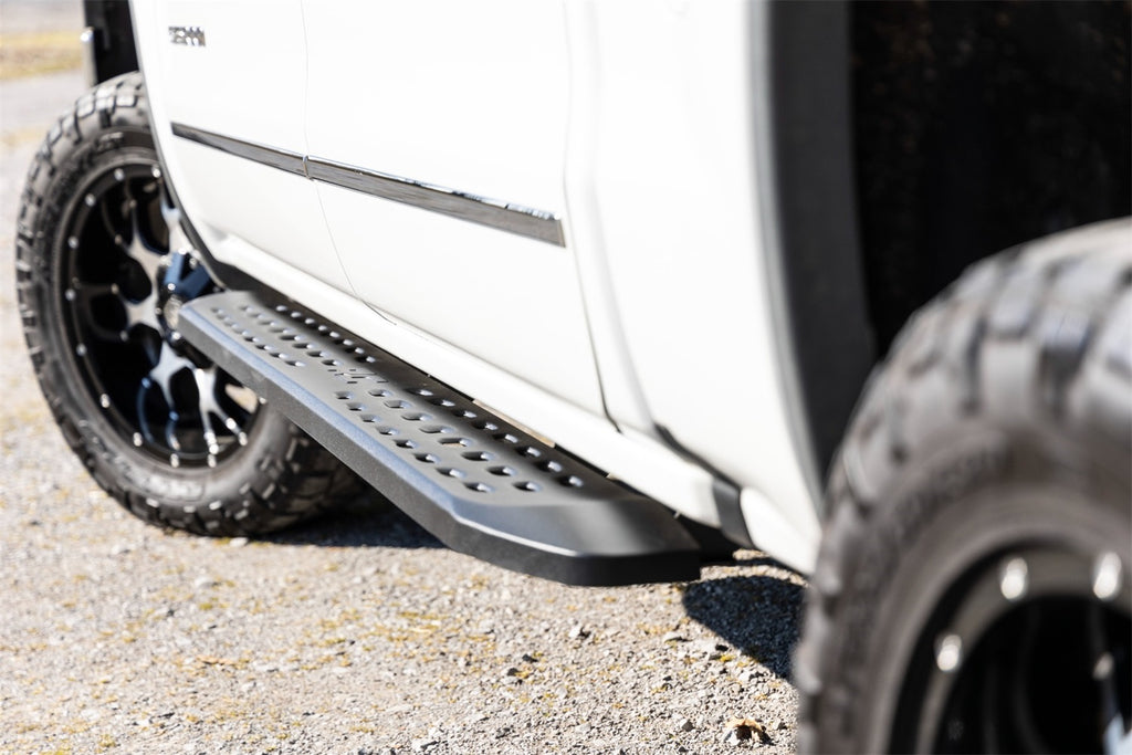 Rough Country 44001 Running Boards for Select Chevrolet Silverado 1500, Chevrolet Silverado HD, Chevrolet Silverado HD, GMC Sierra 1500, GMC Sierra HD, GMC Sierra HD