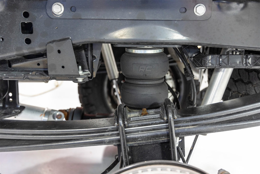 Rough Country 10021WC Air Spring Kit for Select Ford F-250 Super Duty, Ford F-350 Super Duty