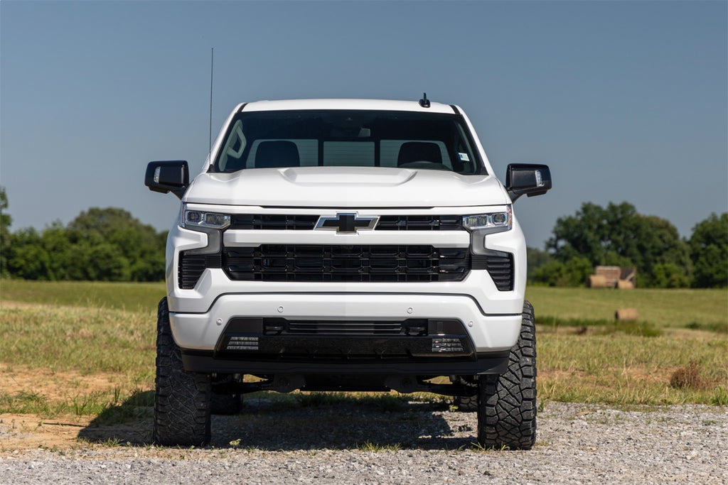 Rough Country 110057 Suspension Lift Kit for Select Chevrolet Silverado