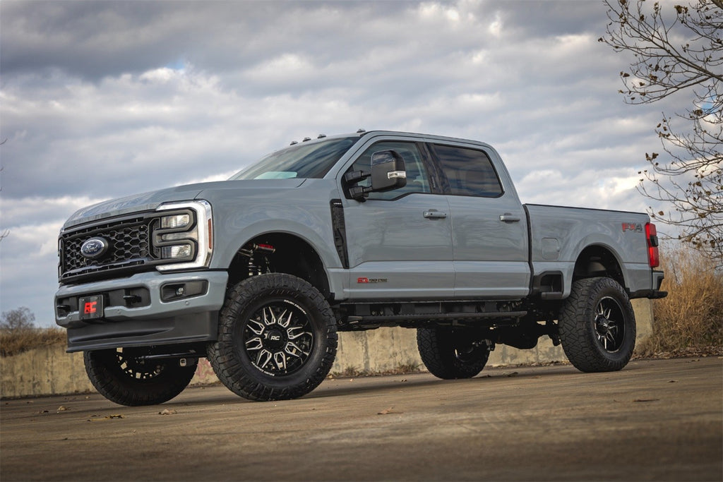 Rough Country 400159 Coilover Conversion Lift Kit for Select Ford F-250 Super Duty, Ford F-350 Super Duty