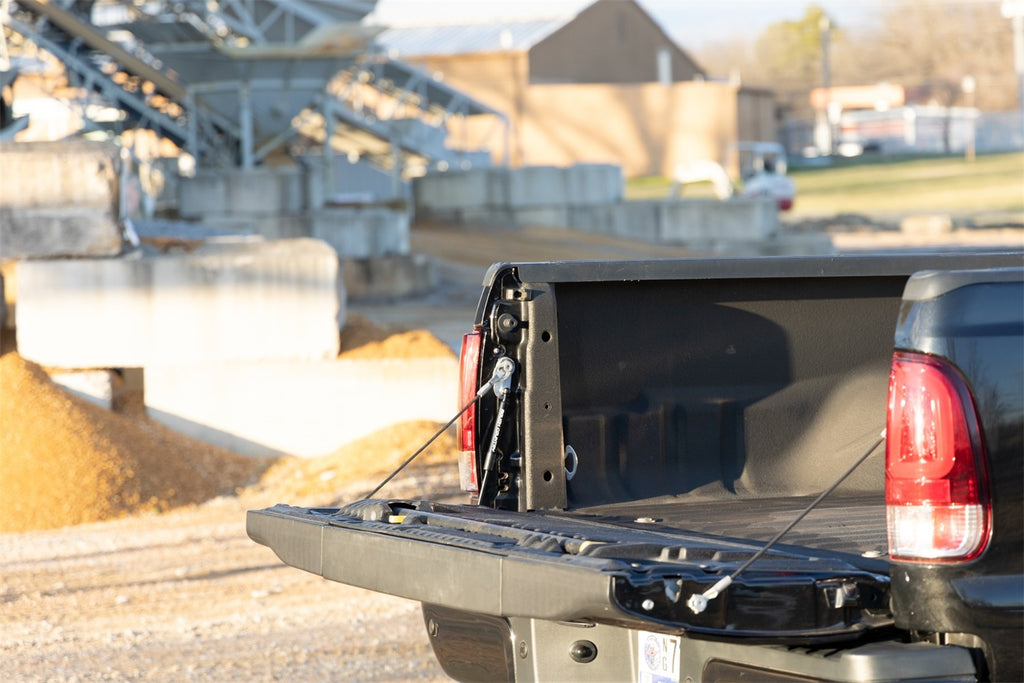 Rough Country 73220 Tailgate Assist for Select Ford F-250, Ford F-250 Super Duty, Ford F-350 Super Duty