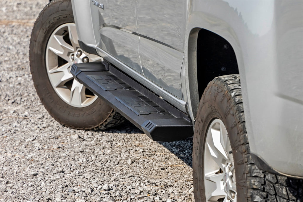 Rough Country SRB151977A HD2 Cab Length Running Boards for Select Chevrolet Colorado, GMC Canyon