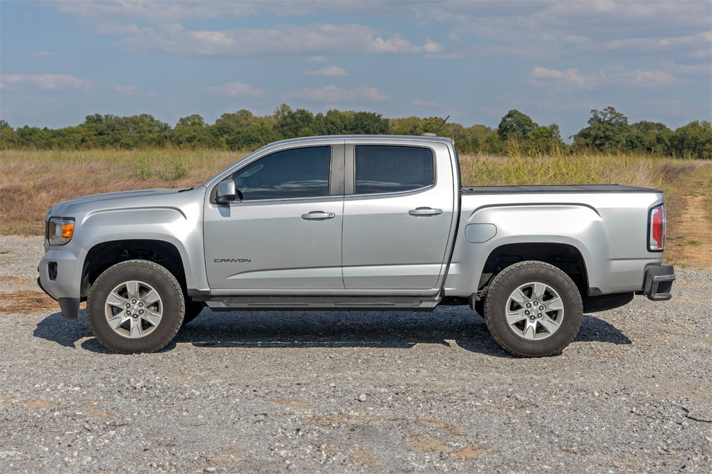 Rough Country SRB151977A HD2 Cab Length Running Boards for Select Chevrolet Colorado, GMC Canyon