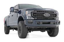 Load image into Gallery viewer, Rough Country 41340 Suspension Lift Kit w/Shocks for Select Ford F-250 Super Duty, Ford F-350 Super Duty