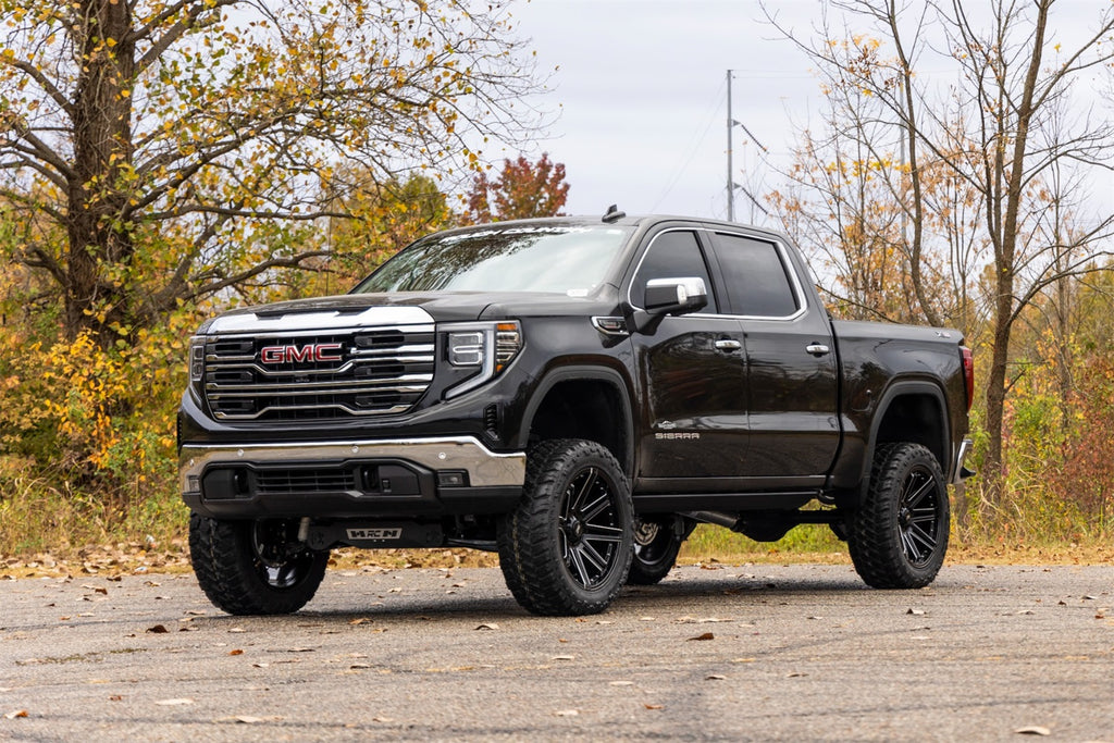 Rough Country 26631_A Suspension Lift Kit w/Shocks for Select GMC Sierra