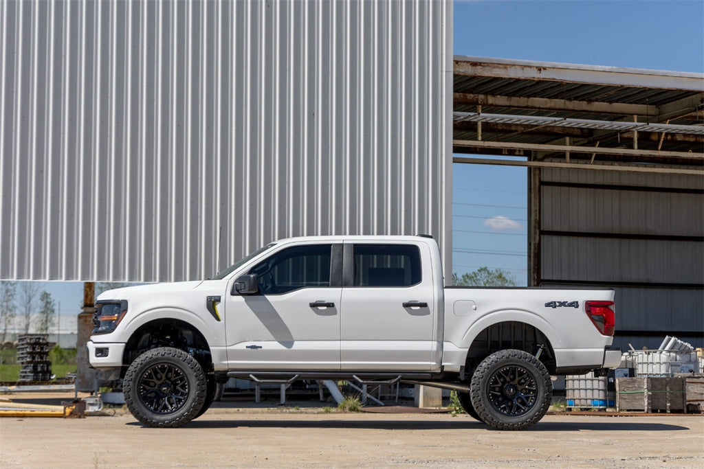 Rough Country 49940 Suspension Lift Kit w/Shocks for Select Ford F-150