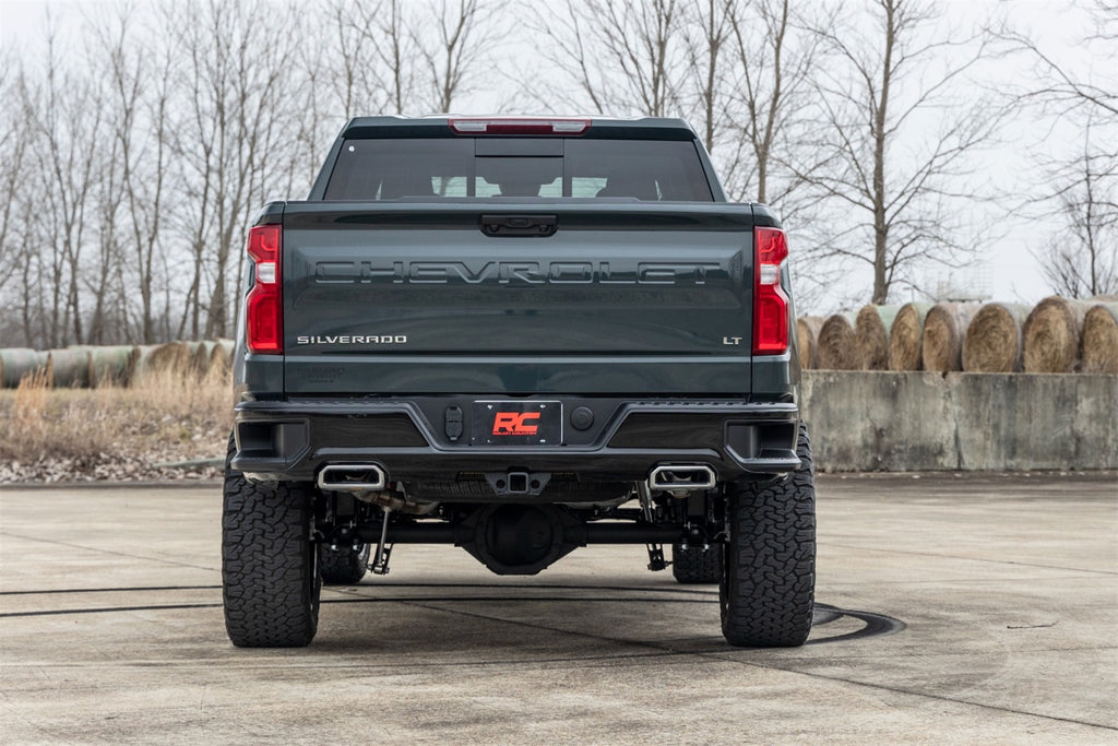 Rough Country 110330 Suspension Lift Kit for Select Chevrolet Silverado 1500, GMC Sierra