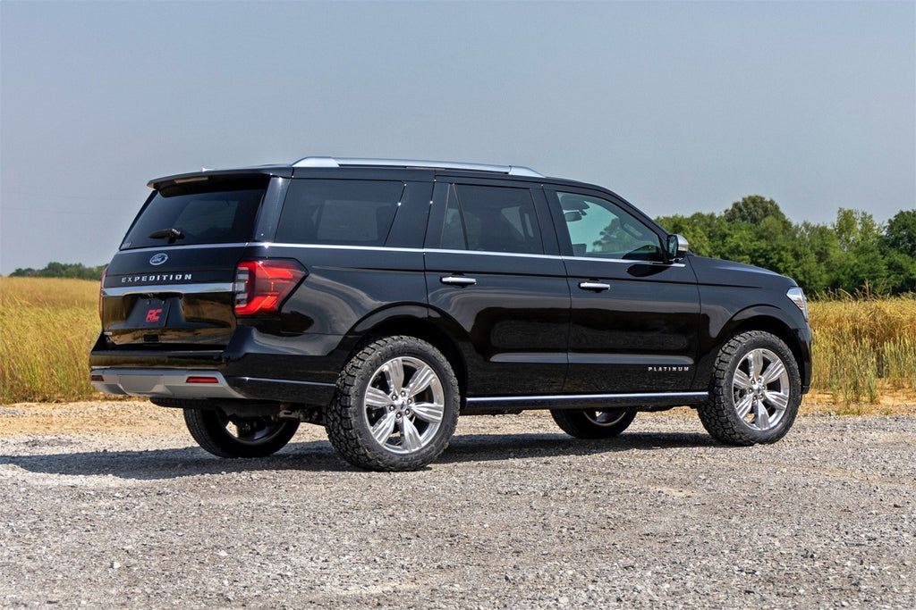 Rough Country 50013 Leveling Lift Kit for Select Ford Expedition