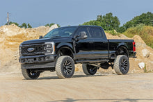 Load image into Gallery viewer, Rough Country 43831 Suspension Lift Kit w/Shocks for Select Ford F-250 Super Duty, Ford F-350 Super Duty