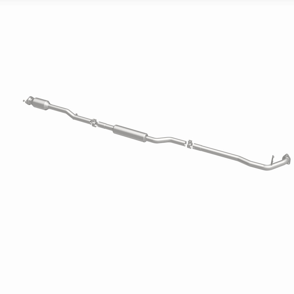 MagnaFlow Exhaust Products 280651 OEM Grade Direct-Fit Catalytic Converter for Select Mitsubishi Outlander