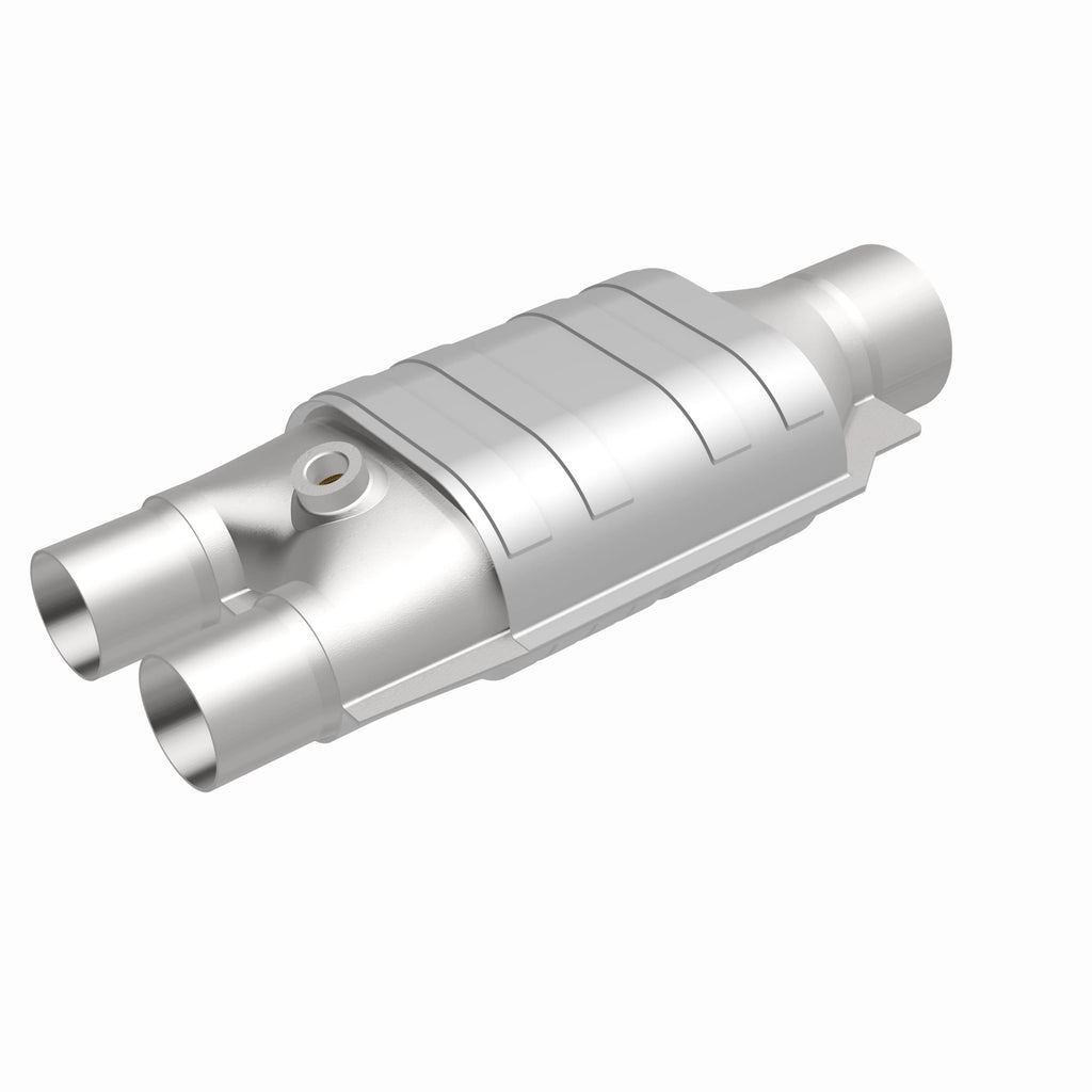 MagnaFlow Exhaust Products 99047HM HM Grade Universal Catalytic Converter for Select Chevrolet Express 1500, Chevrolet Express 2500, GMC Savana 1500, GMC Savana