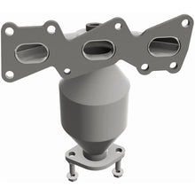 Load image into Gallery viewer, MagnaFlow Exhaust Products 50317 HM Grade Manifold Catalytic Converter for Select Hyundai Azera, Hyundai Entourage, Hyundai Sonata, Kia Sedona