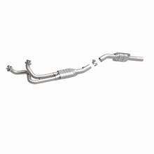 Load image into Gallery viewer, MagnaFlow Exhaust Products 447254 California CARB Direct-Fit Catalytic Converter for Select Ford E-150 Econoline, Ford E-350 Econoline