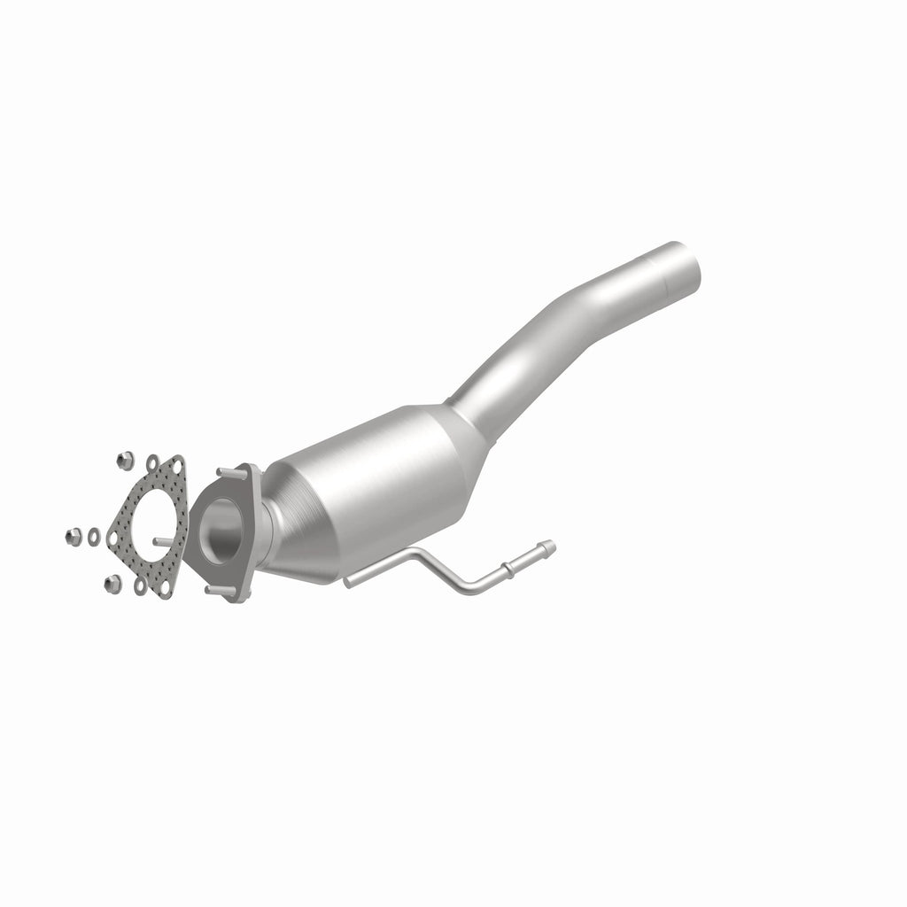 MagnaFlow Exhaust Products 51979 OEM Grade Direct-Fit Catalytic Converter for Select Porsche Cayenne, Volkswagen Touareg