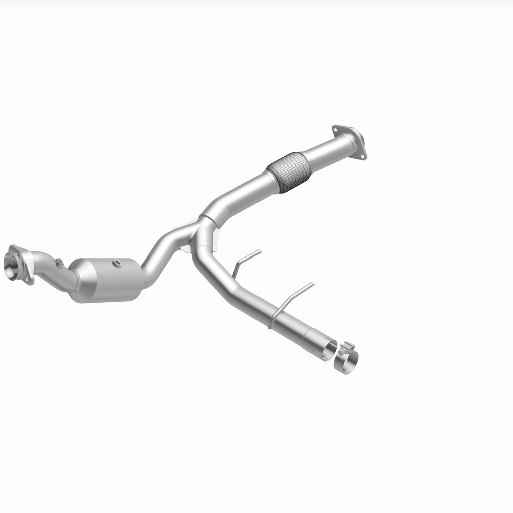 MagnaFlow Exhaust Products 280219 OEM Grade Direct-Fit Catalytic Converter for Select Ford Expedition, Lincoln Navigator