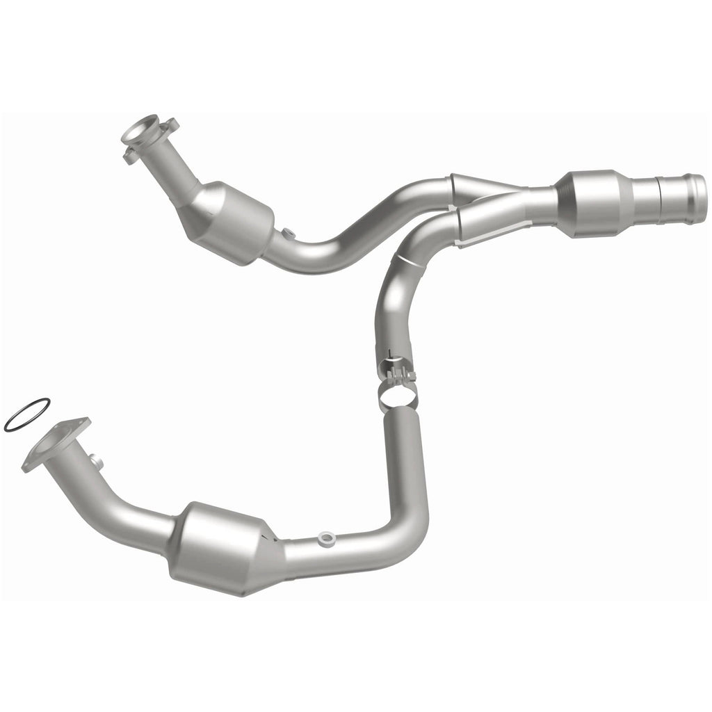 MagnaFlow Exhaust Products 5582616 California CARB Direct-Fit Catalytic Converter for Select Cadillac Escalade, Cadillac Escalade ESV, Cadillac Escalade EXT, Chevrolet Silverado 1500, GMC Sierra 1500, GMC Yukon, GMC Yukon XL