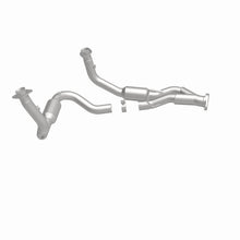 Load image into Gallery viewer, MagnaFlow Exhaust Products 24471 HM Grade Direct-Fit Catalytic Converter for Select Jeep Grand Cherokee