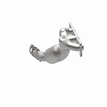 Load image into Gallery viewer, MagnaFlow Exhaust Products 5531226 California CARB Manifold Catalytic Converter for Select BMW 528i, BMW 528i xDrive, BMW 528xi