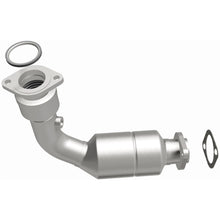 Load image into Gallery viewer, MagnaFlow Exhaust Products 5461628 California CARB Direct-Fit Catalytic Converter for Select Pontiac G8