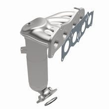 Load image into Gallery viewer, MagnaFlow Exhaust Products 5631373 California CARB Manifold Catalytic Converter for Select Toyota Camry