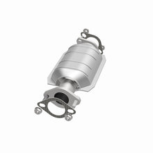 Load image into Gallery viewer, MagnaFlow Exhaust Products 457001 California CARB Direct-Fit Catalytic Converter for Select Kia Sportage