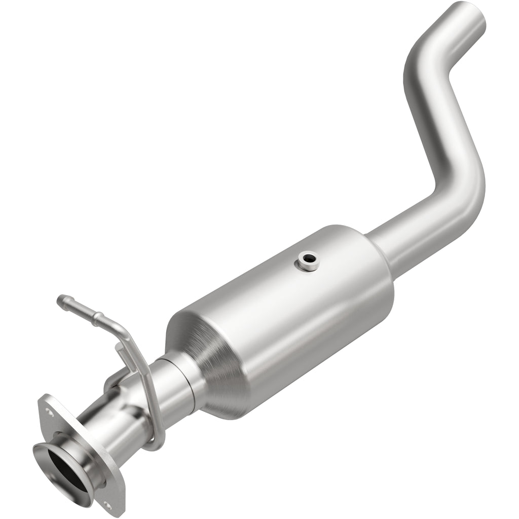 MagnaFlow Exhaust Products 280444 OEM Grade Direct-Fit Catalytic Converter for Select Ford F-650, Ford F-750